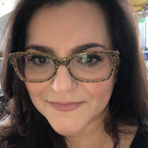 Meet your Posher, Fay